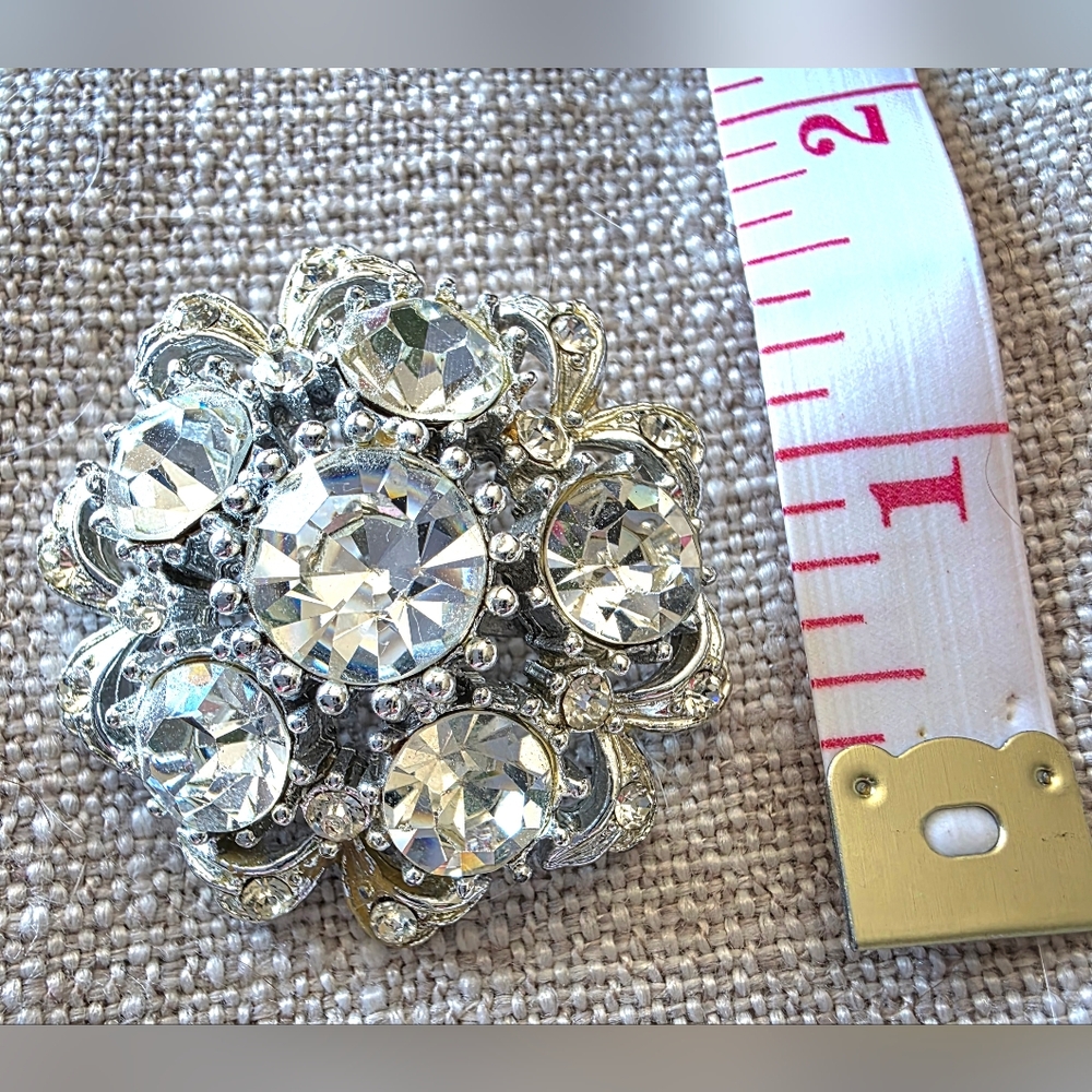 Vintage Coro Signed Brooch Silver Tone Floral Rhinestone - Picture 3 of 4